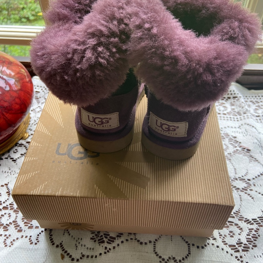 Uggs Dark Purple Baby Sz6